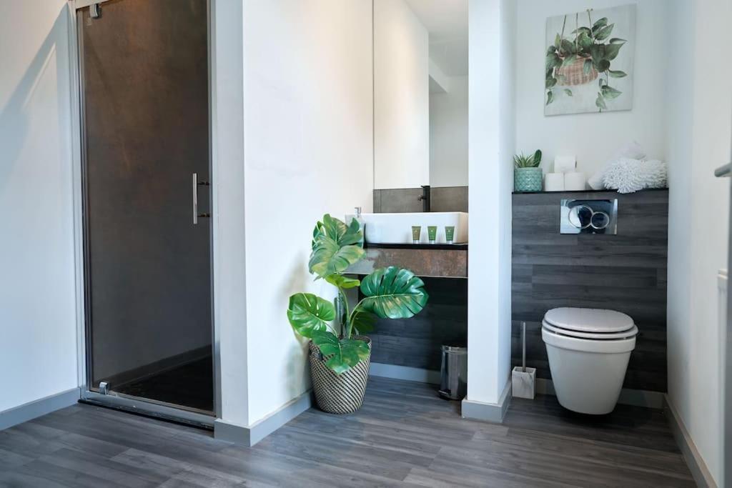 York City Central Apartment And Coffee Shop エクステリア 写真